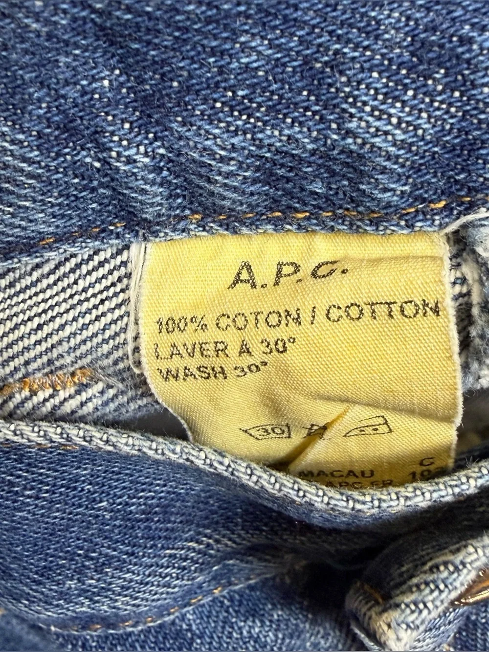 APC Jean Shorts Petit New Standard Blue Selvedge Red Line Japanese Denim 30
